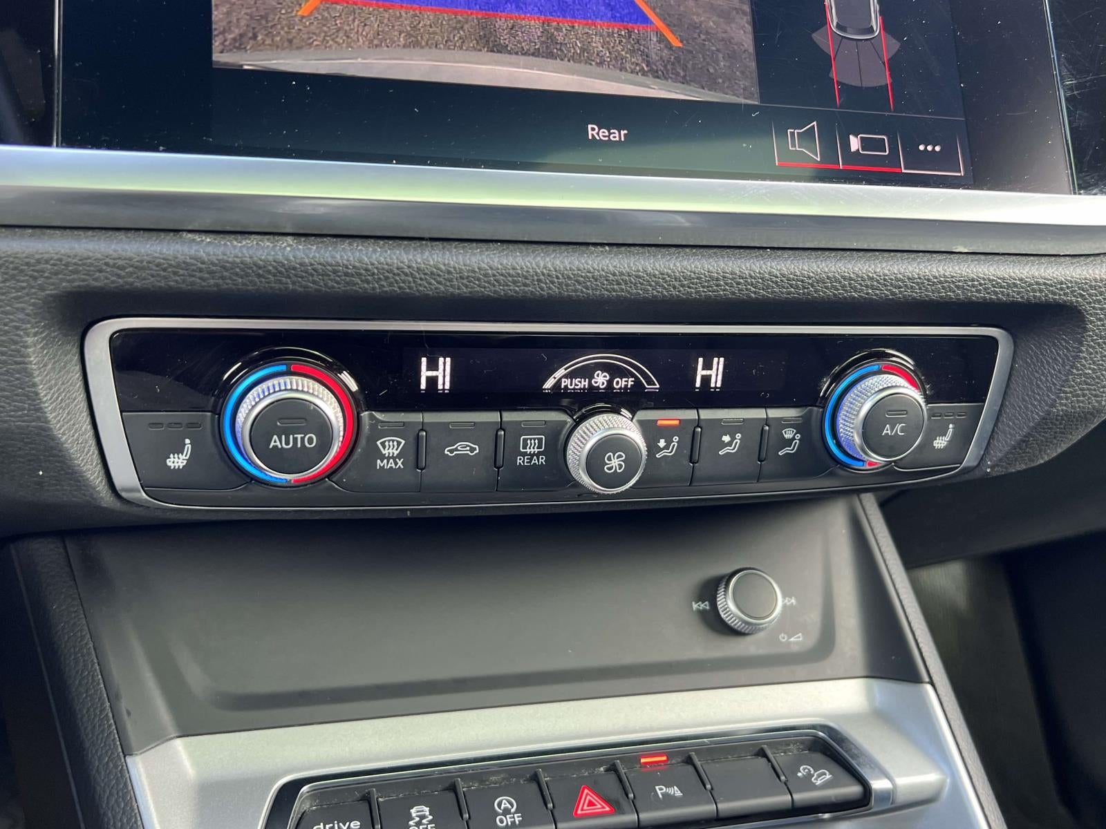 2022 Audi Q3 Premium 40 TFSI quattro Tiptronic