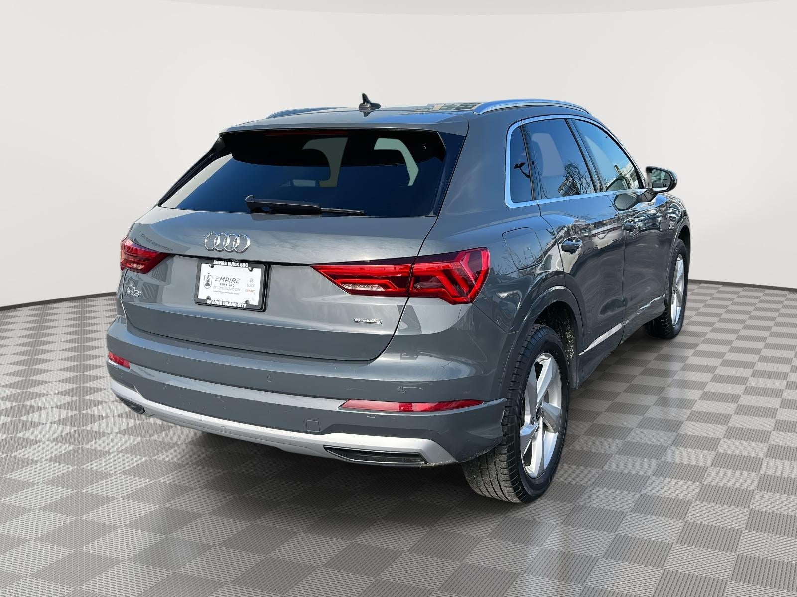 2022 Audi Q3 Premium 40 TFSI quattro Tiptronic