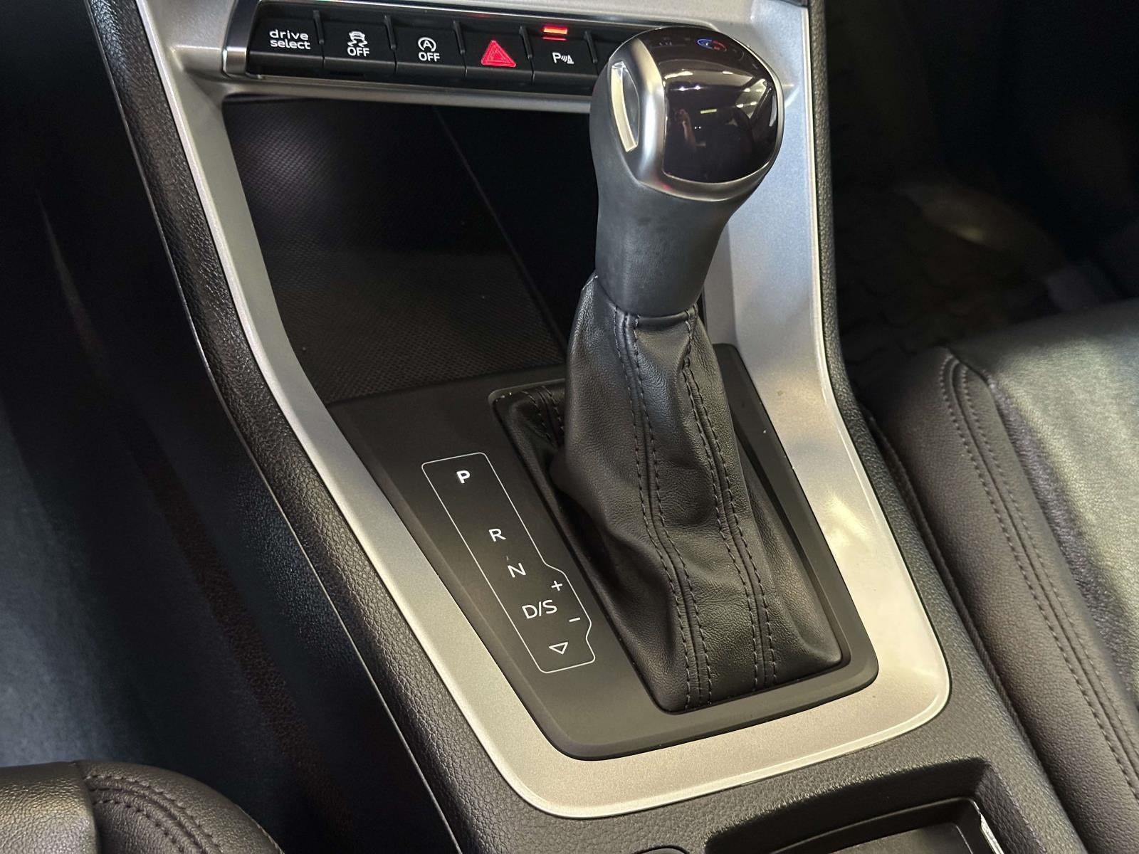 2023 Audi Q3 Premium 40 TFSI quattro Tiptronic