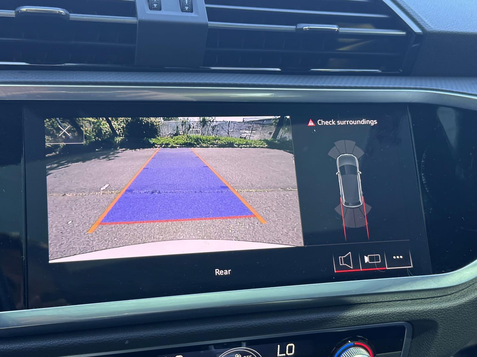 2023 Audi Q3 Premium 40 TFSI quattro Tiptronic