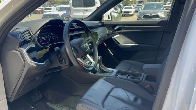 2023 Audi Q3 Premium 40 TFSI quattro Tiptronic