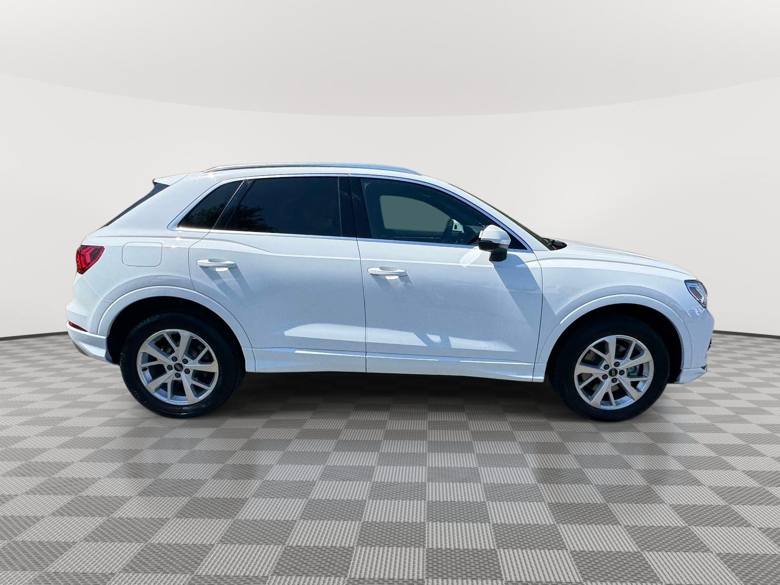 2023 Audi Q3 Premium 40 TFSI quattro Tiptronic