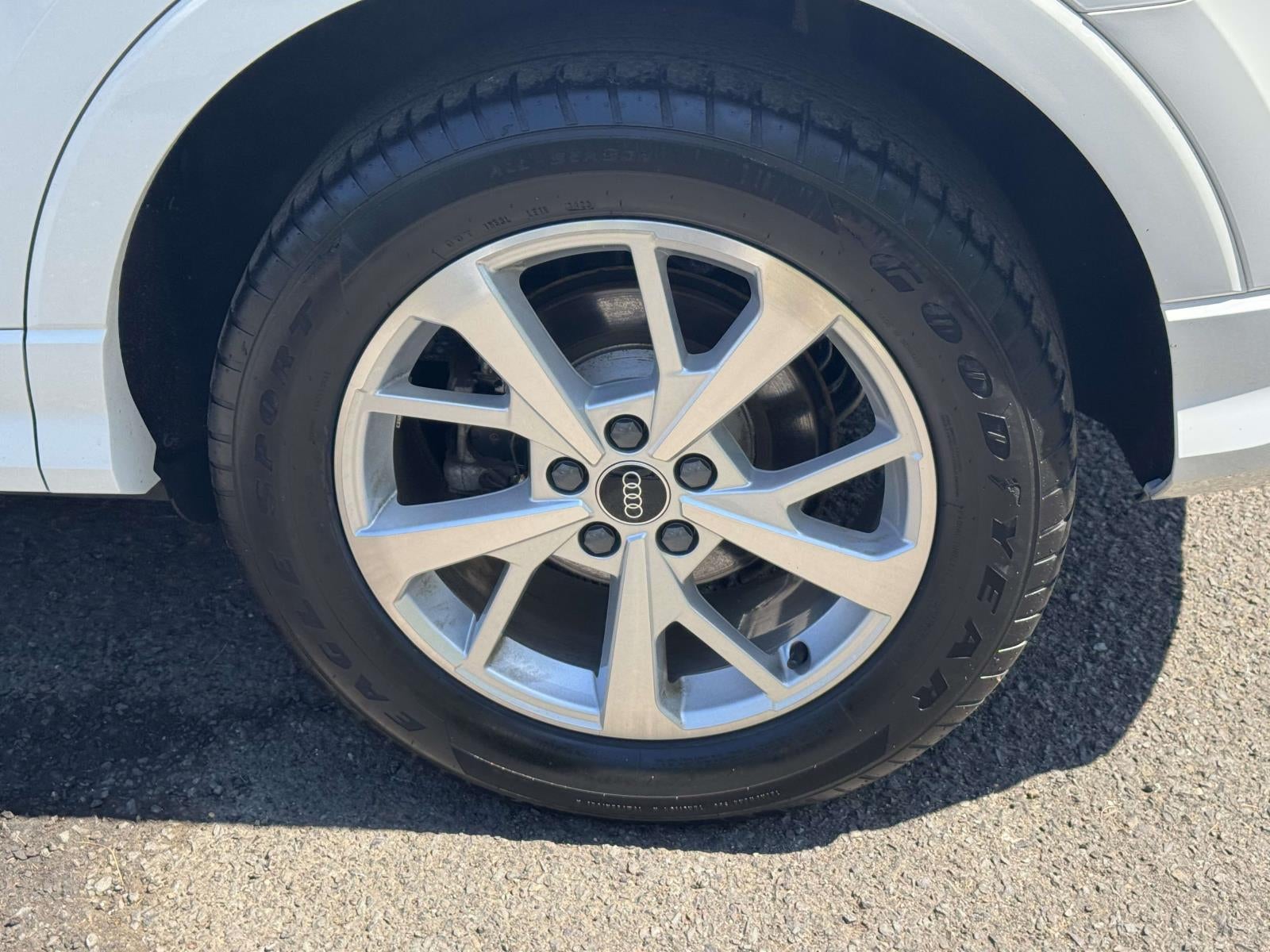 2023 Audi Q3 Premium 40 TFSI quattro Tiptronic