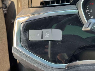 2024 Audi Q3 Premium 40 TFSI quattro Tiptronic