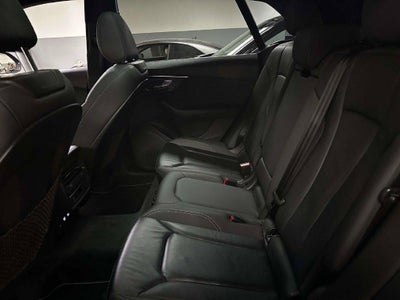 2019 Audi Q8 55 Premium