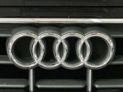 2019 Audi Q8 55 Premium