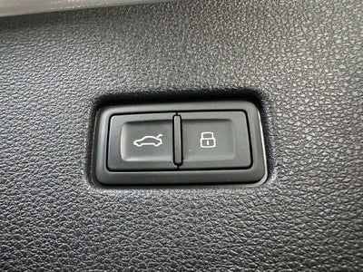 2019 Audi Q8 55 Premium
