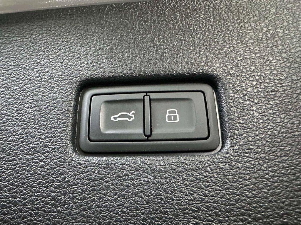 2019 Audi Q8 55 Premium