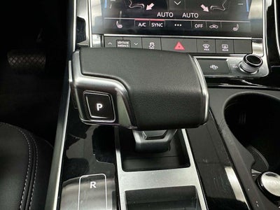 2025 Audi Q8 Premium 55 TFSI quattro