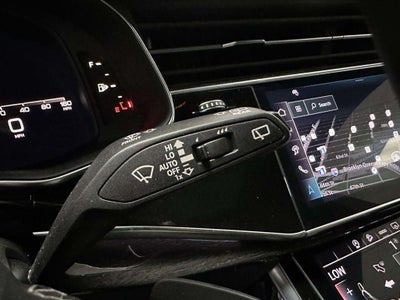 2025 Audi Q8 Premium 55 TFSI quattro