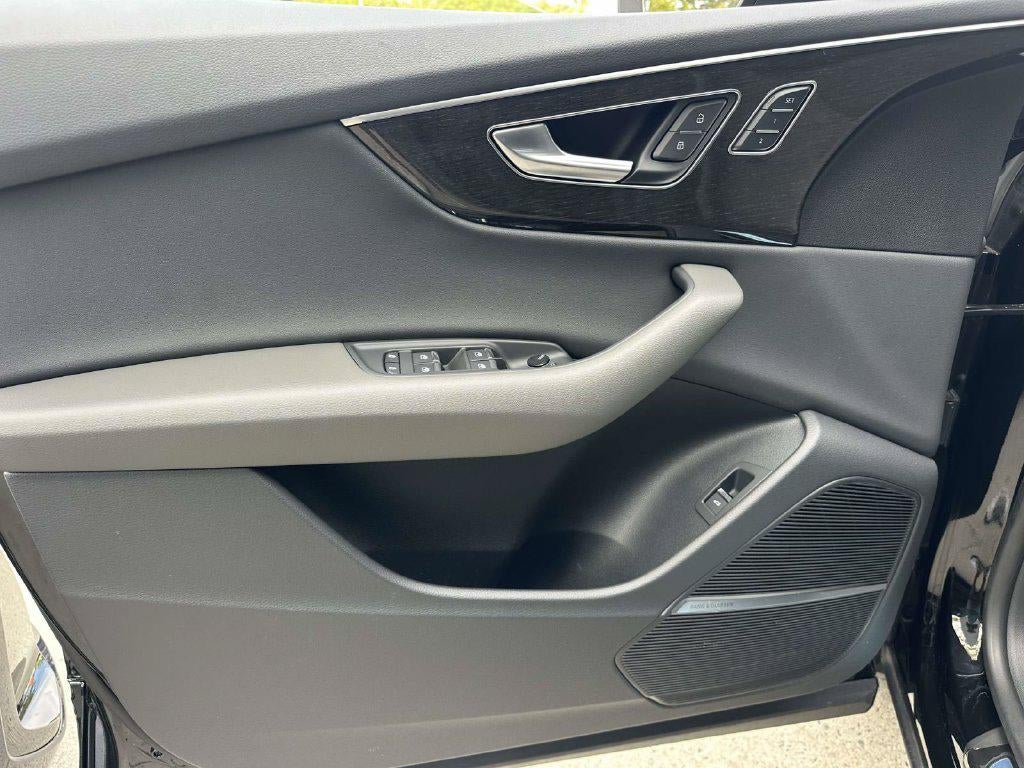 2026 Audi Q8 Premium 55 TFSI quattro Tiptronic