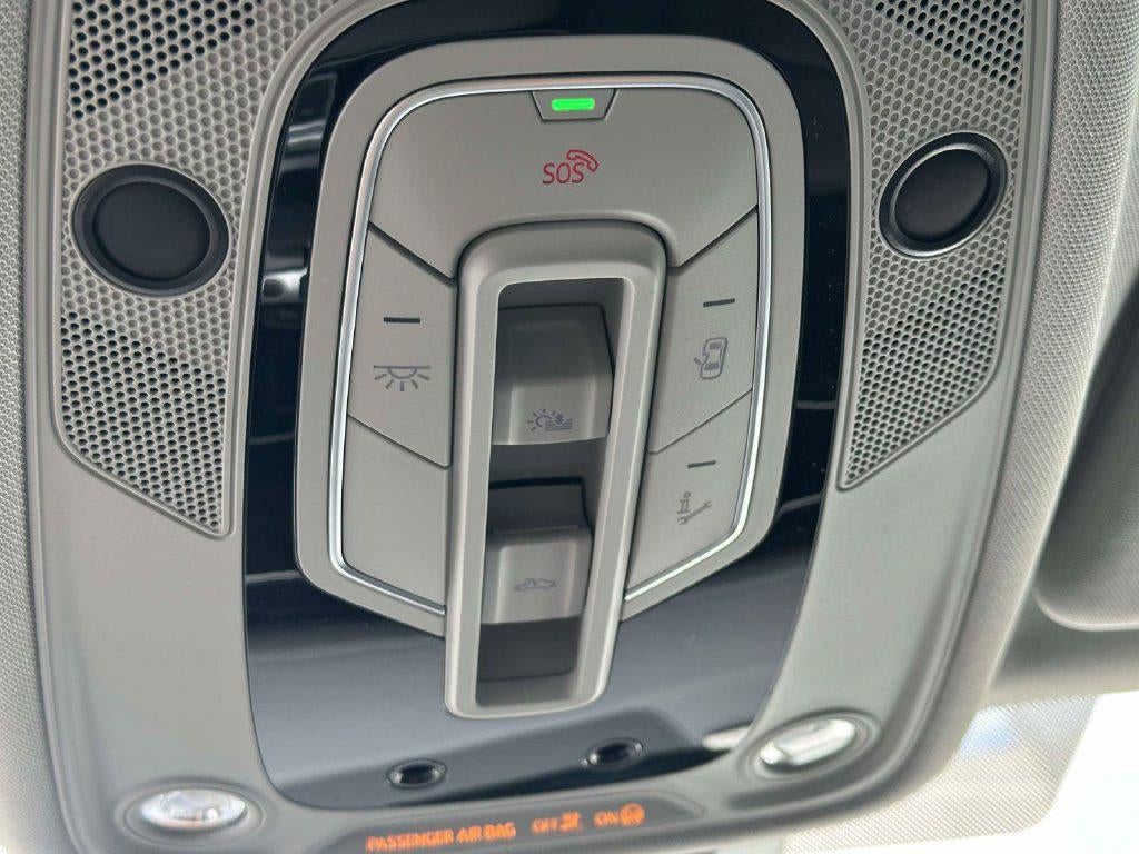 2026 Audi Q8 Premium 55 TFSI quattro Tiptronic