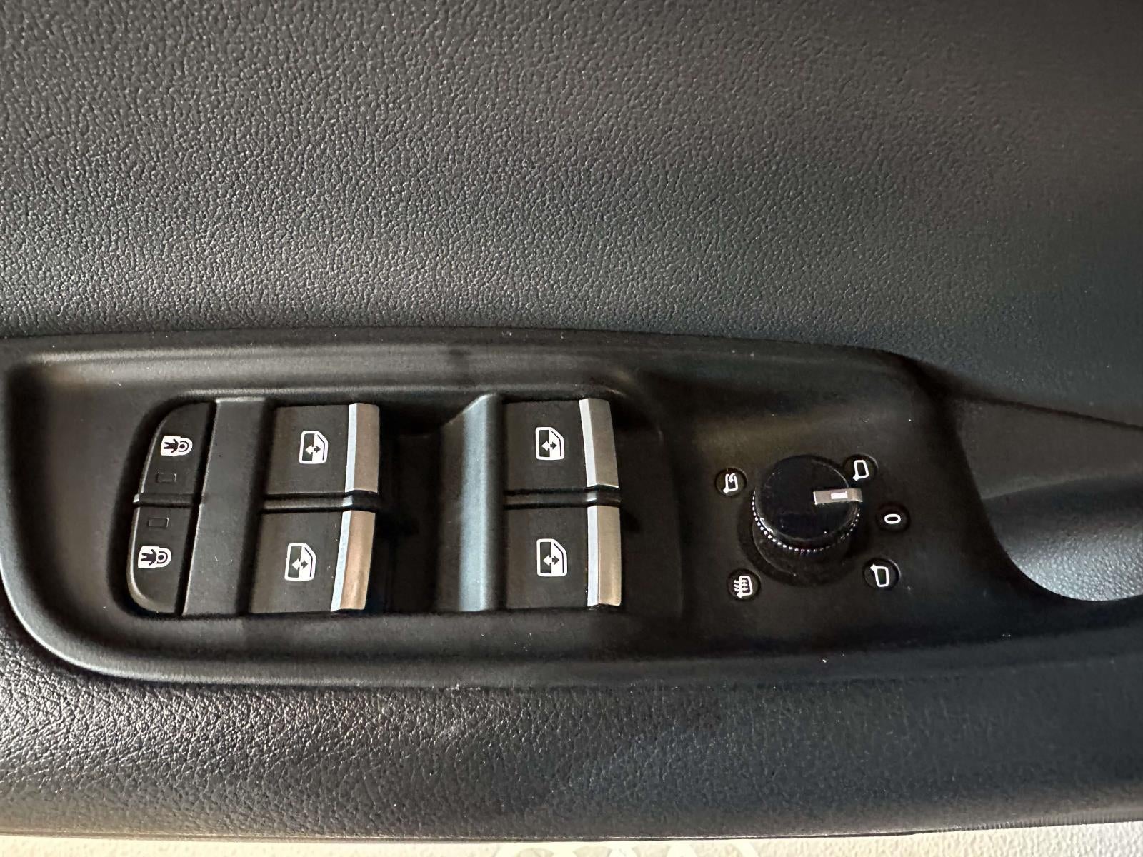 2022 Audi Q8 Premium 55 TFSI quattro Tiptronic