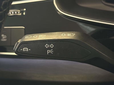2022 Audi Q8 Premium 55 TFSI quattro Tiptronic