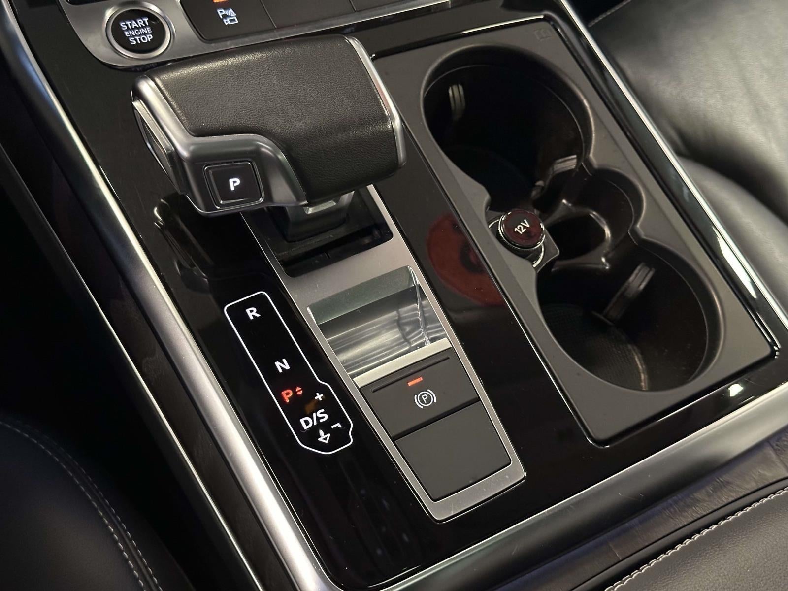 2022 Audi Q8 Premium 55 TFSI quattro Tiptronic