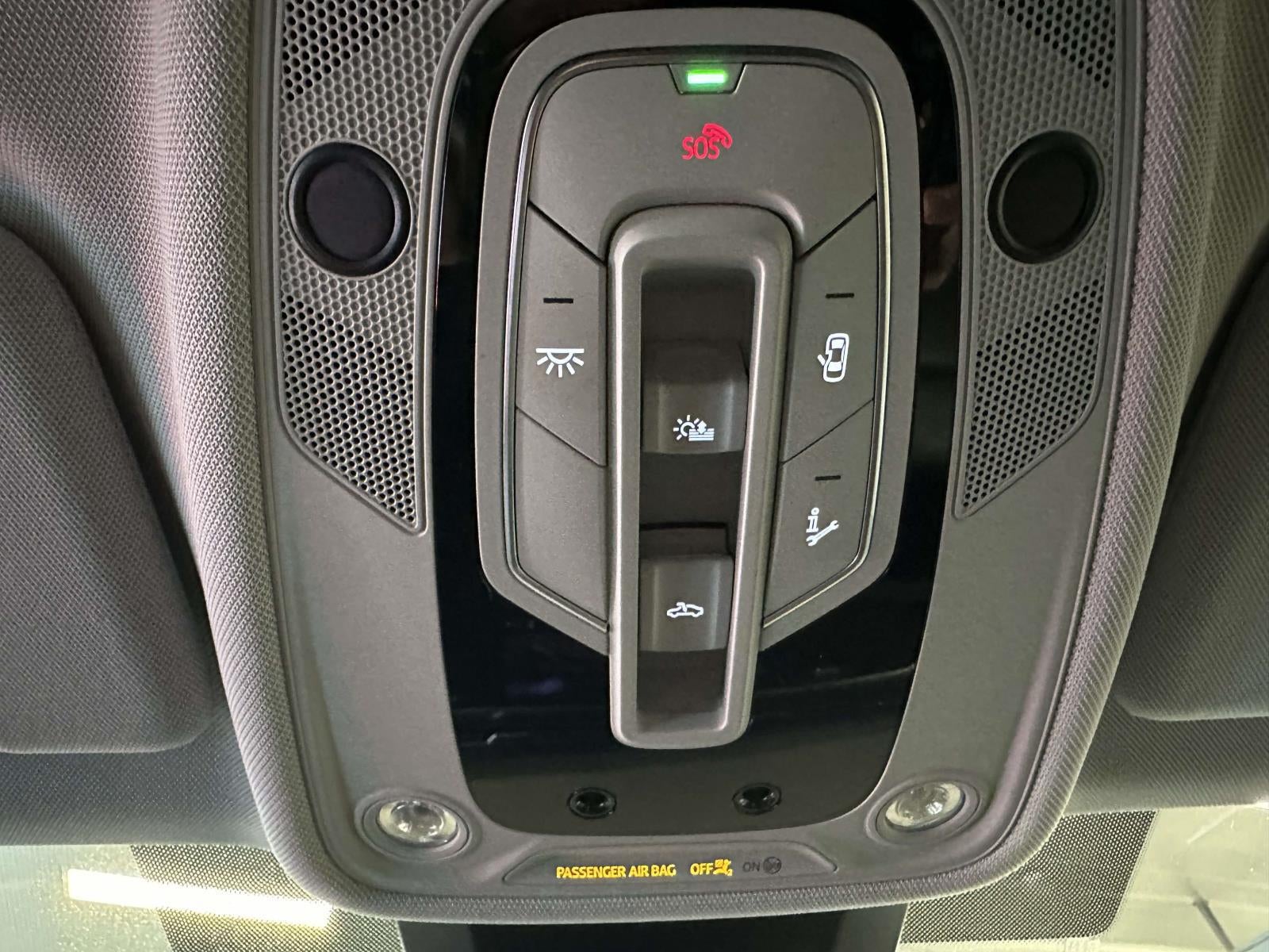 2022 Audi Q8 Premium 55 TFSI quattro Tiptronic