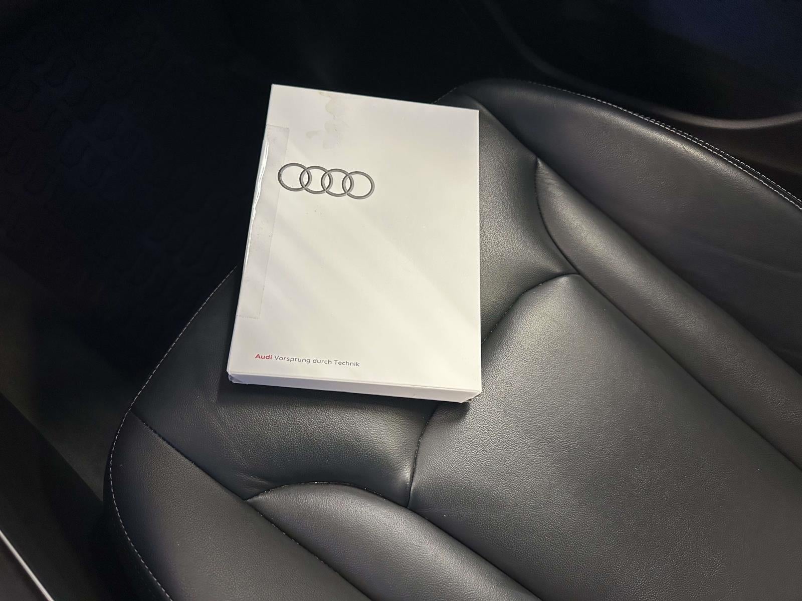 2022 Audi Q8 Premium 55 TFSI quattro Tiptronic
