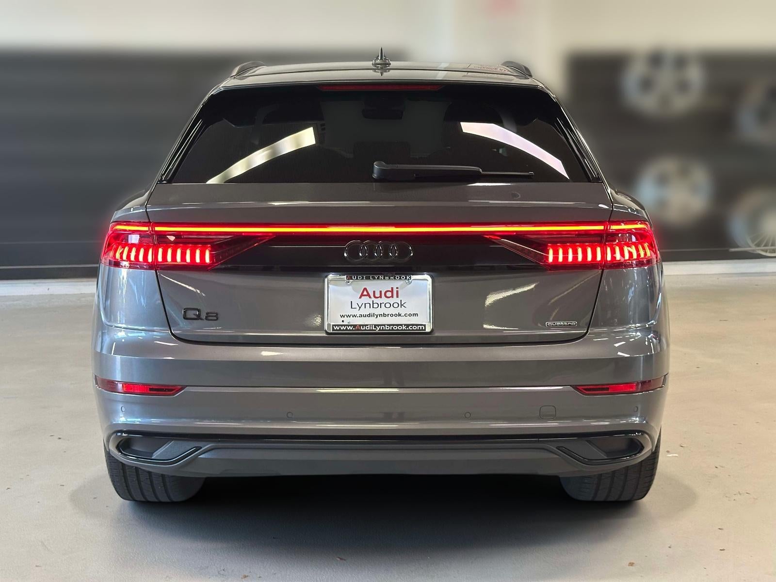2022 Audi Q8 Premium 55 TFSI quattro Tiptronic