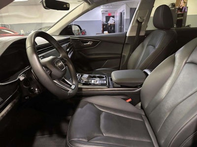 2023 Audi Q8 Premium 55 TFSI quattro Tiptronic