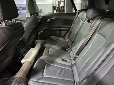 2023 Audi Q8 Premium 55 TFSI quattro Tiptronic