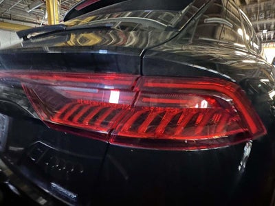 2023 Audi Q8 Premium 55 TFSI quattro Tiptronic