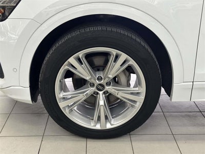 2023 Audi Q8 Premium 55 TFSI quattro Tiptronic