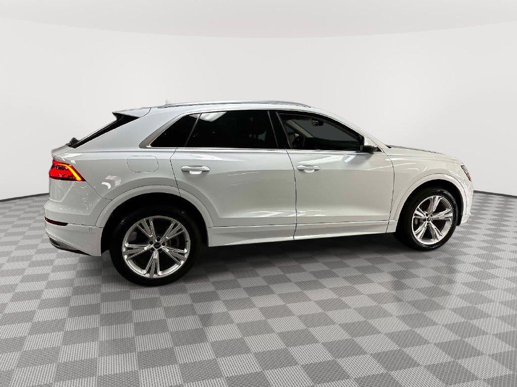 2023 Audi Q8 Premium 55 TFSI quattro Tiptronic