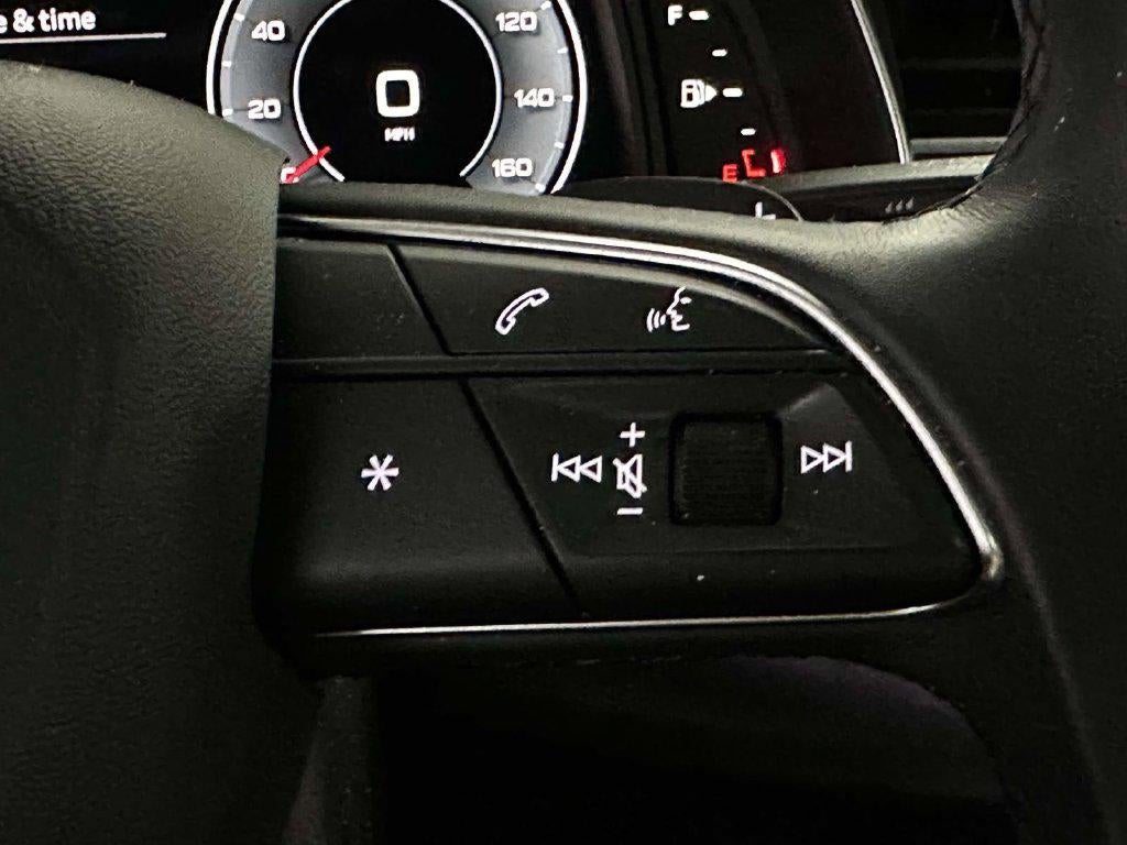 2023 Audi Q8 Premium 55 TFSI quattro Tiptronic