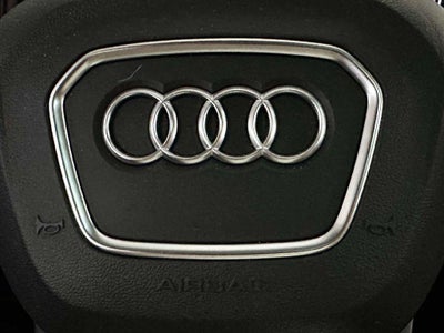 2023 Audi Q8 Premium 55 TFSI quattro Tiptronic