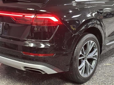 2025 Audi Q8 Premium 55 TFSI quattro