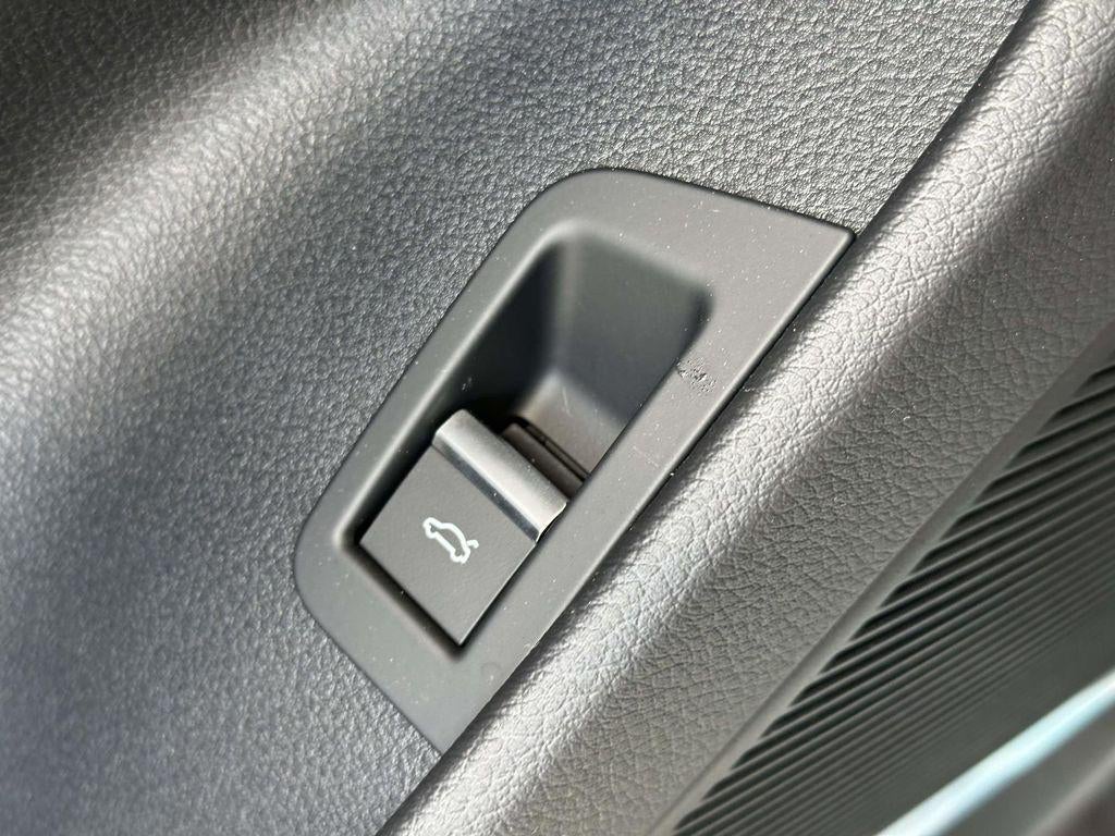 2026 Audi Q8 Premium 55 TFSI quattro Tiptronic