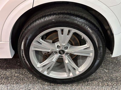 2023 Audi Q8 Premium 55 TFSI quattro Tiptronic