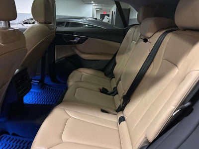2023 Audi Q8 Premium 55 TFSI quattro Tiptronic