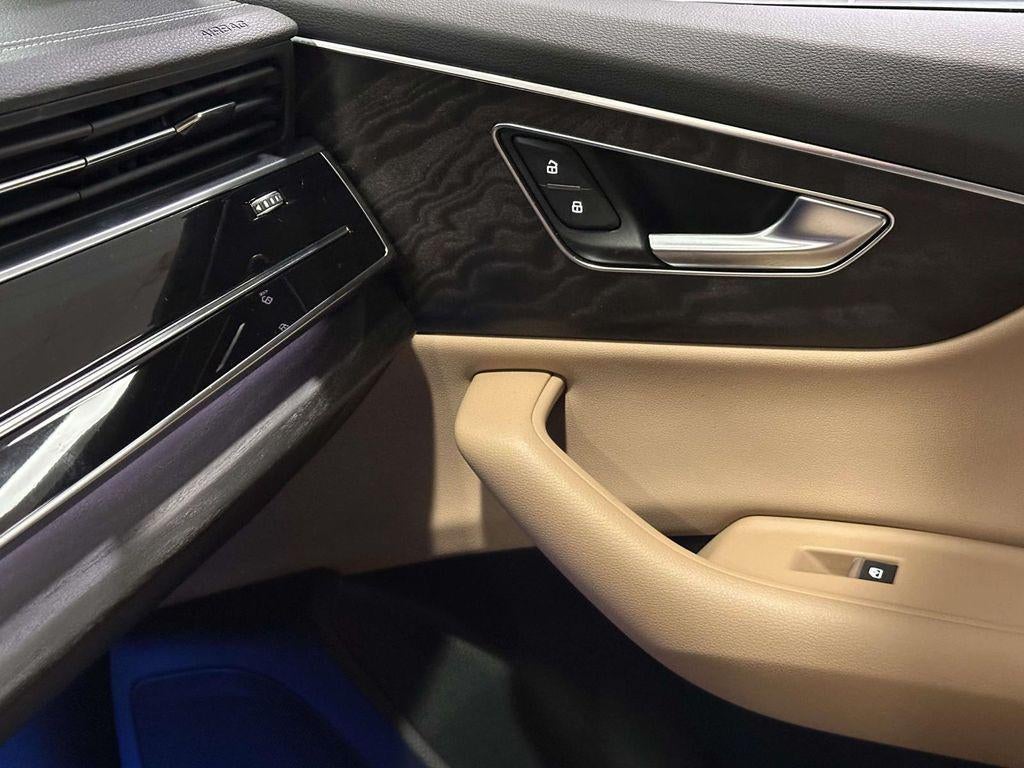 2023 Audi Q8 Premium 55 TFSI quattro Tiptronic