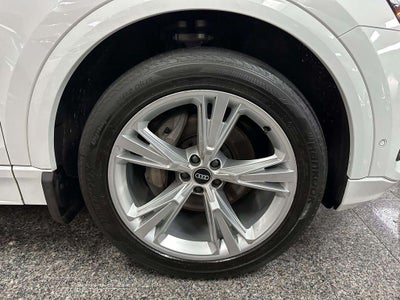 2022 Audi Q8 Premium 55 TFSI quattro Tiptronic