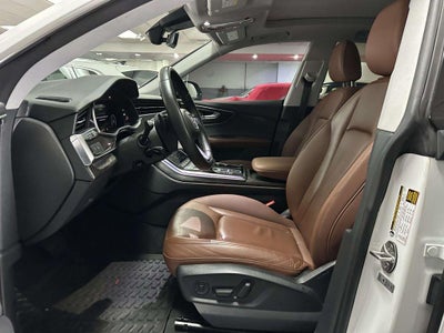 2022 Audi Q8 Premium 55 TFSI quattro Tiptronic
