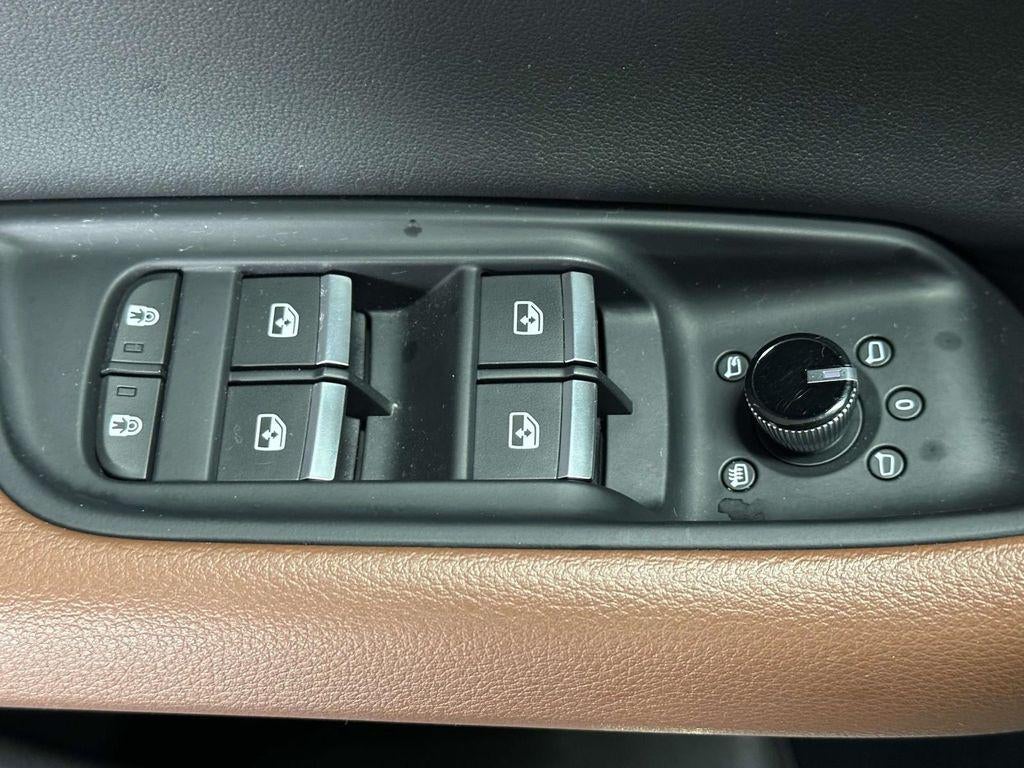 2022 Audi Q8 Premium 55 TFSI quattro Tiptronic