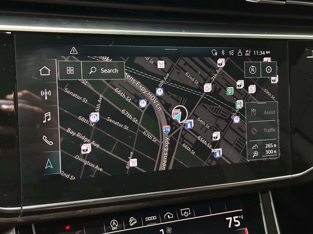 2022 Audi Q8 Premium 55 TFSI quattro Tiptronic