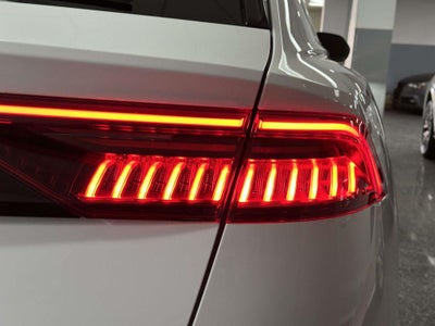 2022 Audi Q8 Premium 55 TFSI quattro Tiptronic