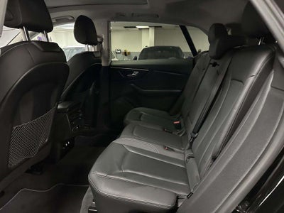 2023 Audi Q8 Premium 55 TFSI quattro Tiptronic
