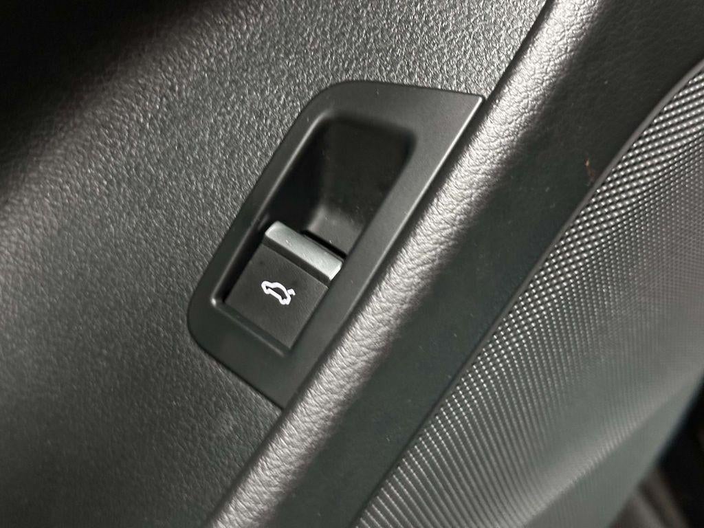2023 Audi Q8 Premium 55 TFSI quattro Tiptronic