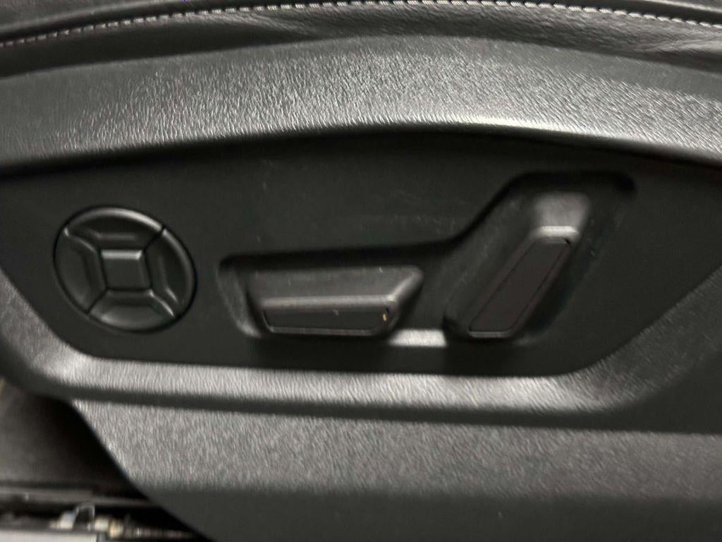 2023 Audi Q8 Premium 55 TFSI quattro Tiptronic