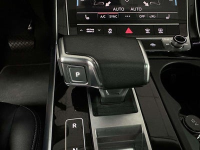 2023 Audi Q8 Premium 55 TFSI quattro Tiptronic