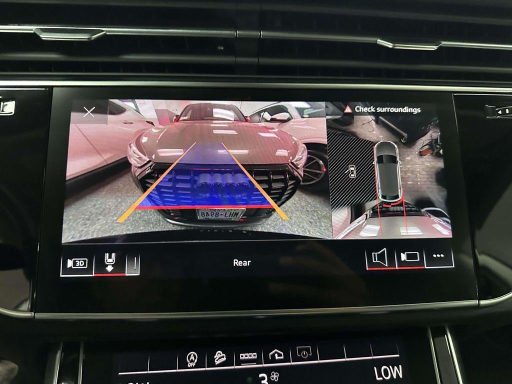 2023 Audi Q8 Premium 55 TFSI quattro Tiptronic