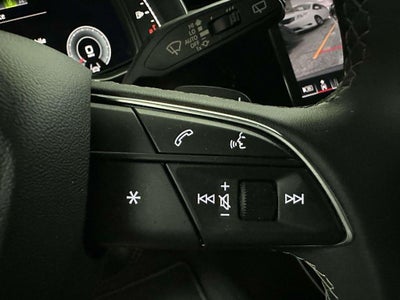 2023 Audi Q8 Premium 55 TFSI quattro Tiptronic