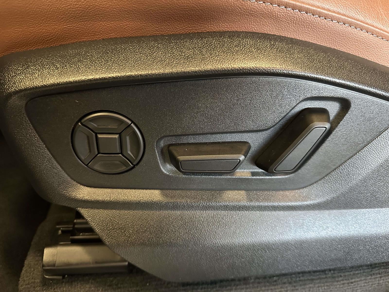 2025 Audi Q7 Premium 55 TFSI quattro Tiptronic