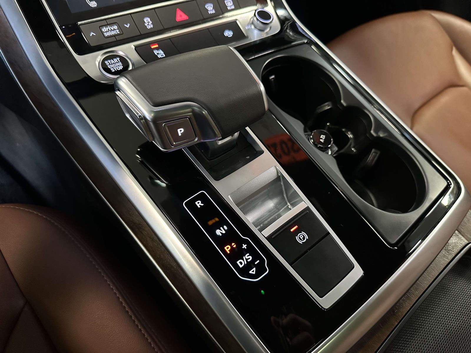 2025 Audi Q7 Premium 55 TFSI quattro Tiptronic