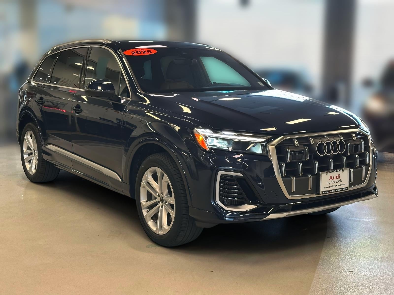 2025 Audi Q7 Premium 55 TFSI quattro Tiptronic