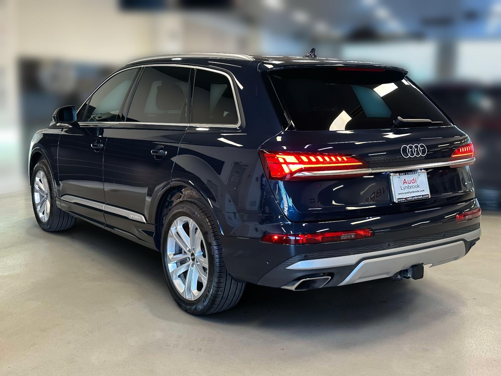 2025 Audi Q7 Premium 55 TFSI quattro Tiptronic