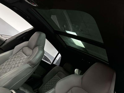 2023 Audi SQ8 Premium Plus TFSI quattro Tiptronic